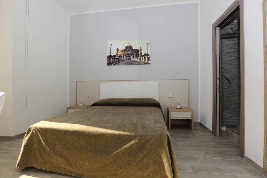 Отель Casa Martinez Roma Экстерьер фото