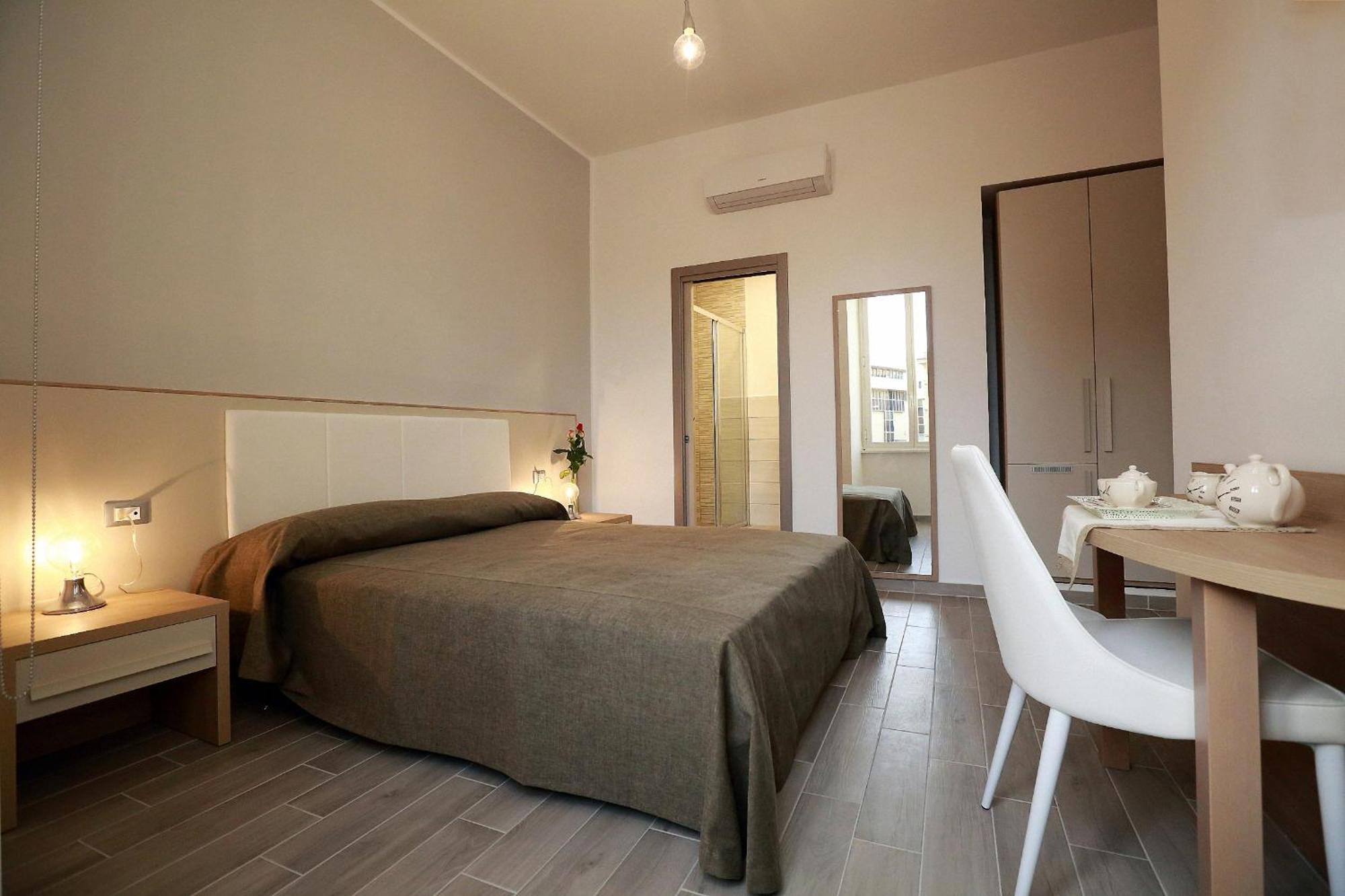 Отель Casa Martinez Roma Экстерьер фото